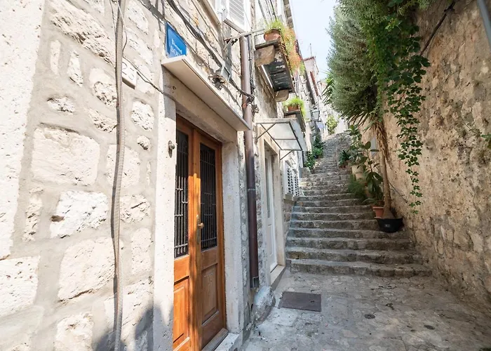 Rooms Ane Old Town